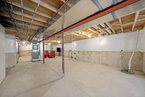 Tiny photo for 413 N Sycamore Lane, North Aurora, IL 60542 (MLS # 12572702)