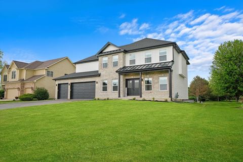 413 N Sycamore Lane North Aurora IL 60542