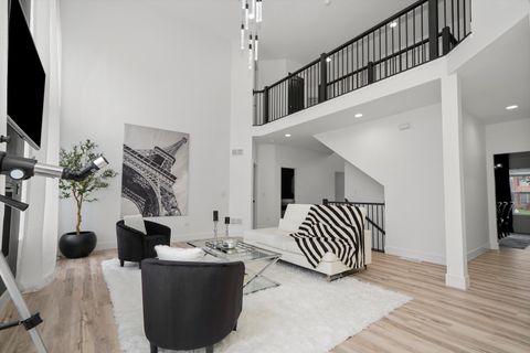 Tiny photo for 413 N Sycamore Lane, North Aurora, IL 60542 (MLS # 12572702)