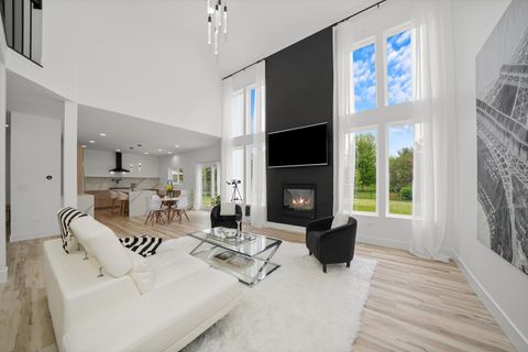 Tiny photo for 413 N Sycamore Lane, North Aurora, IL 60542 (MLS # 12572702)