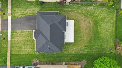 Tiny photo for 413 N Sycamore Lane, North Aurora, IL 60542 (MLS # 12572702)