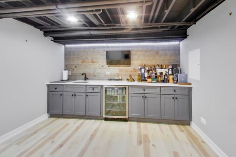 Tiny photo for 25 PARK Lane, Park Ridge, IL 60068 (MLS # 12592330)