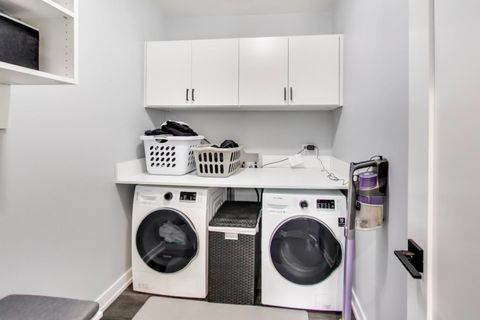 Tiny photo for 25 PARK Lane, Park Ridge, IL 60068 (MLS # 12592330)