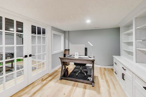 Tiny photo for 25 PARK Lane, Park Ridge, IL 60068 (MLS # 12592330)