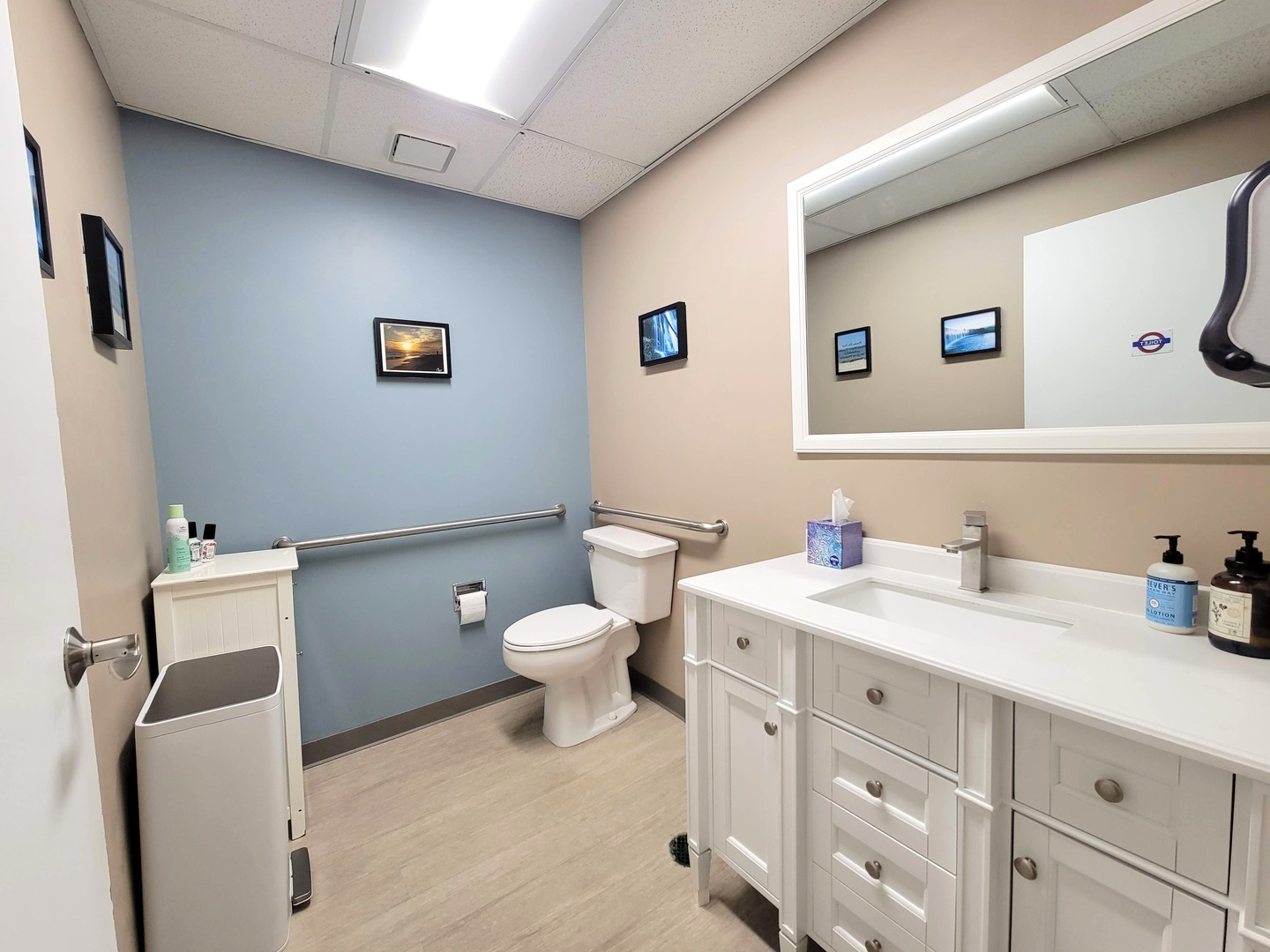 124 S COUNTY FARM Road B1-A