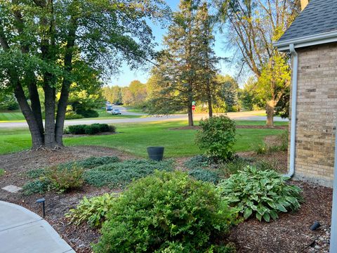 Tiny photo for 4111 Steeple Run, Crystal Lake, IL 60014 (MLS # 12521409)