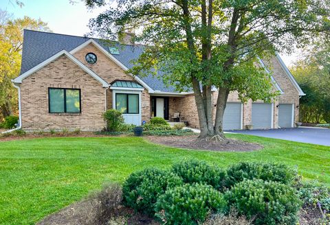 Photo of 4111 Steeple Run, Crystal Lake, IL 60014 (MLS # 12521409)