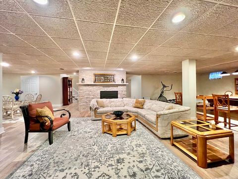 Tiny photo for 4111 Steeple Run, Crystal Lake, IL 60014 (MLS # 12521409)