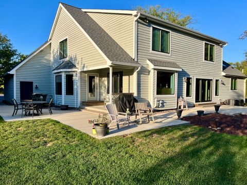 Tiny photo for 4111 Steeple Run, Crystal Lake, IL 60014 (MLS # 12521409)