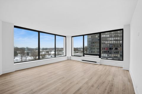 Tiny photo for 5445 N Sheridan Road #612, Chicago, IL 60640 (MLS # 12607036)