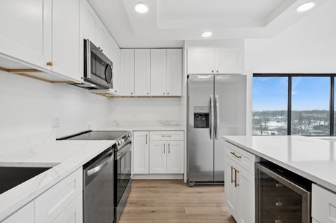 Tiny photo for 5445 N Sheridan Road #612, Chicago, IL 60640 (MLS # 12607036)