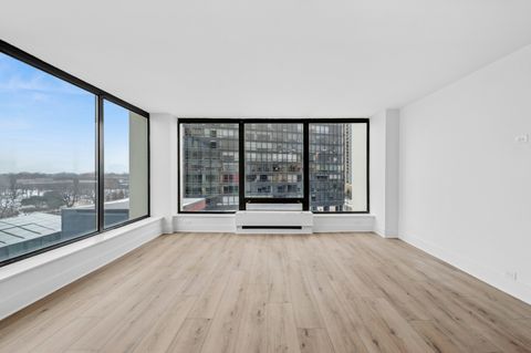 Tiny photo for 5445 N Sheridan Road #612, Chicago, IL 60640 (MLS # 12607036)