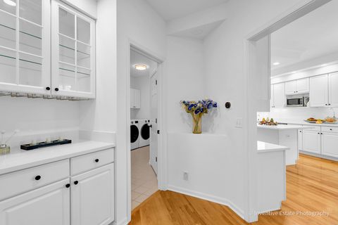 Tiny photo for 2341 Courtland Court, Aurora, IL 60502 (MLS # 12656550)