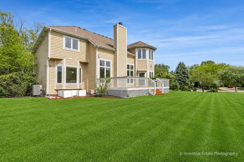 Tiny photo for 2341 Courtland Court, Aurora, IL 60502 (MLS # 12656550)