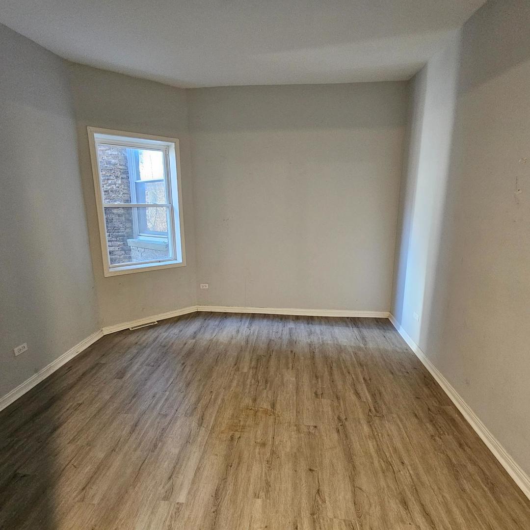 232 N La Crosse Avenue