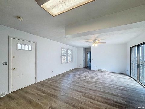 Tiny photo for 6520 US Hwy 150, Alpha, IL 61413 (MLS # QC4268839)