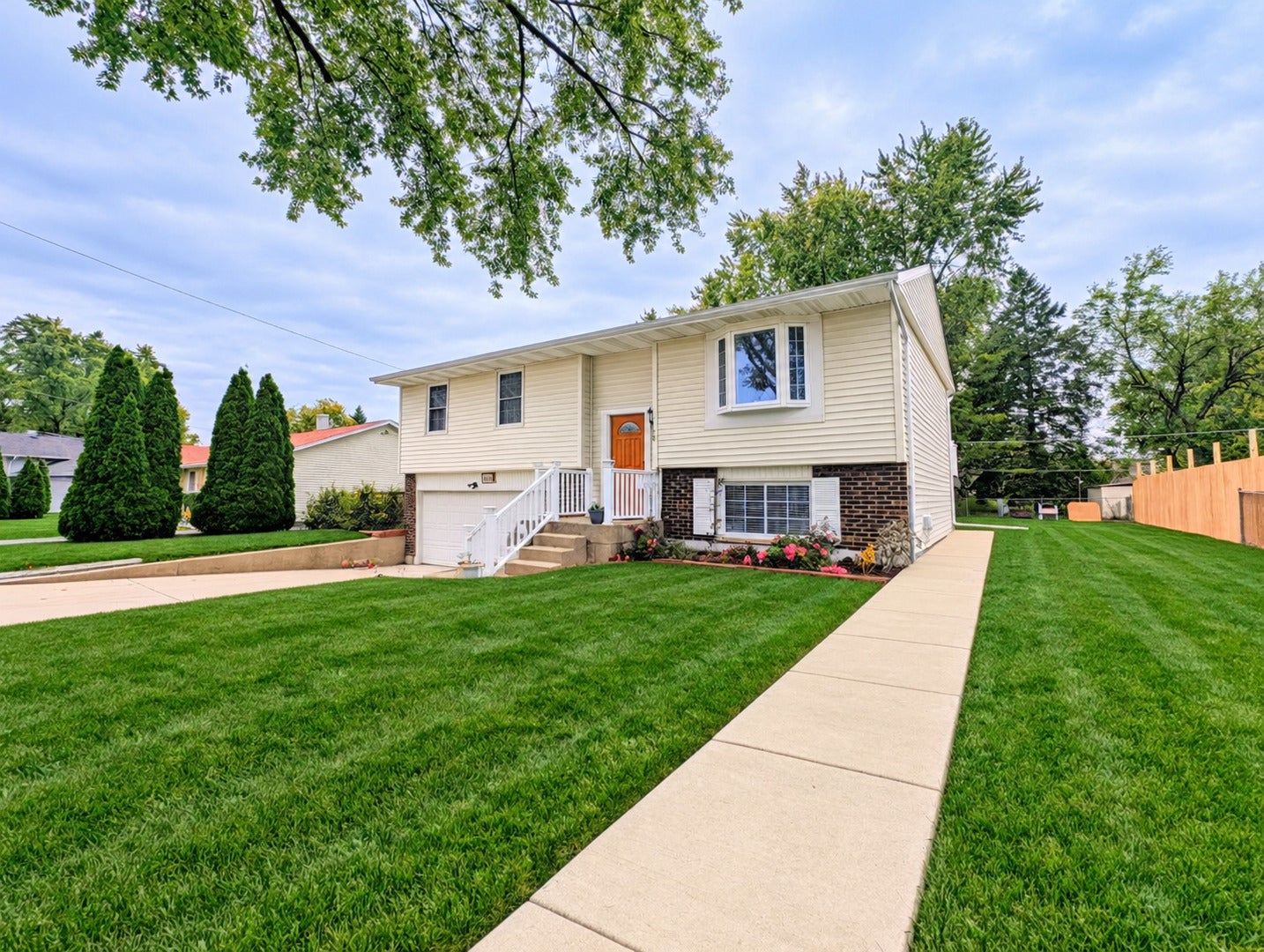 1468 Van Meter Drive