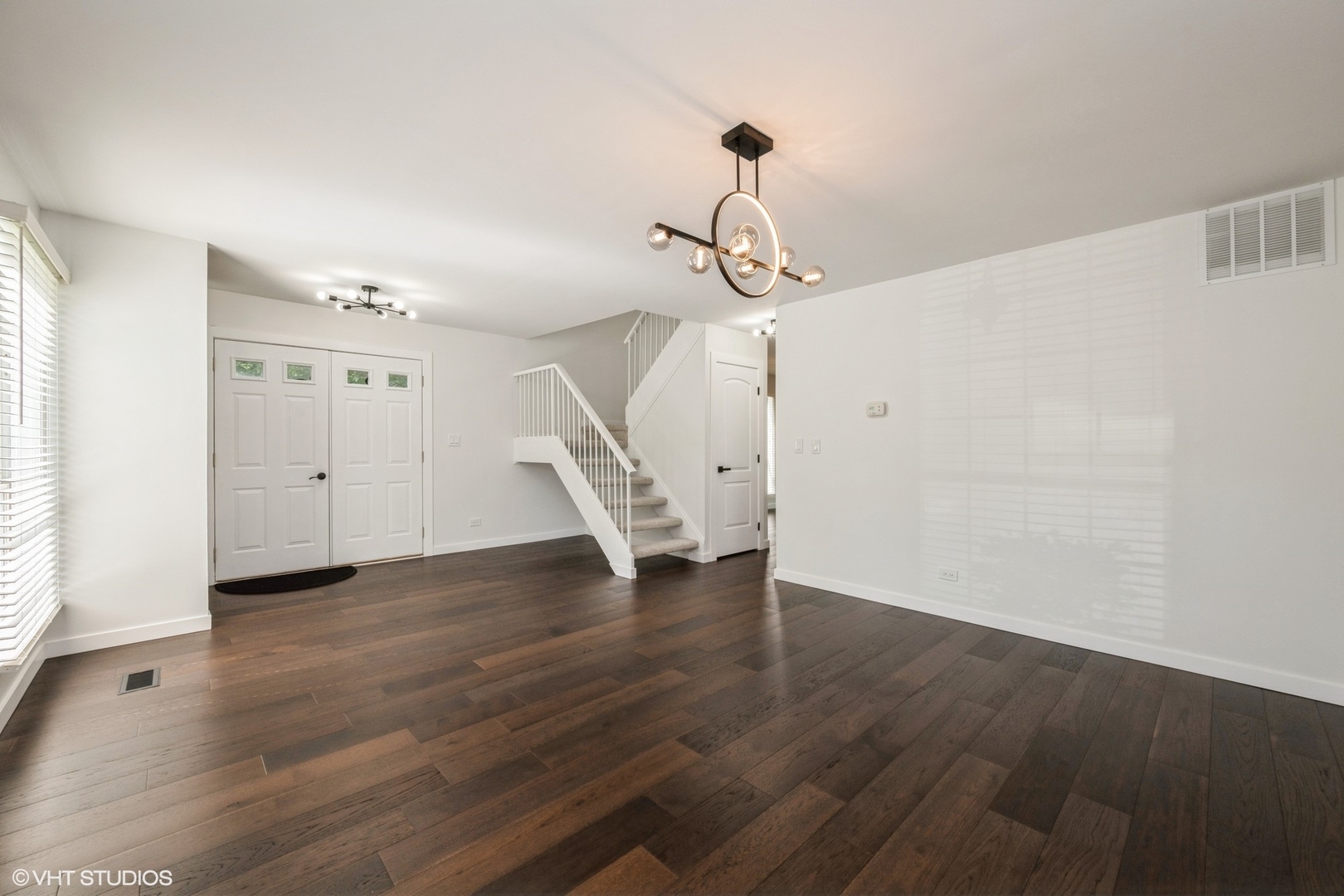 36 Bright Oaks Circle