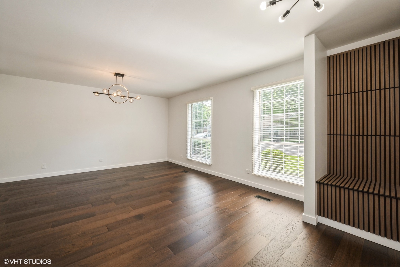36 Bright Oaks Circle