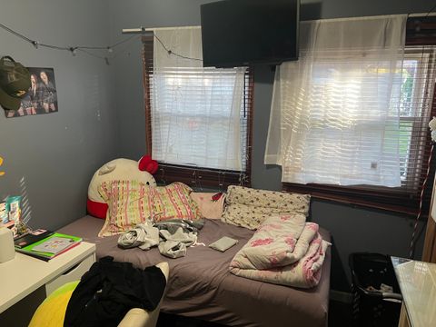 Tiny photo for 879 North Avenue, Des Plaines, IL 60016 (MLS # 12497816)