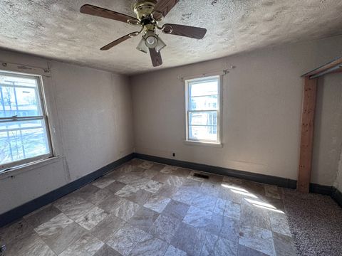 Tiny photo for 712 Rhodes Street, Centralia, IL 62801 (MLS # 12612340)