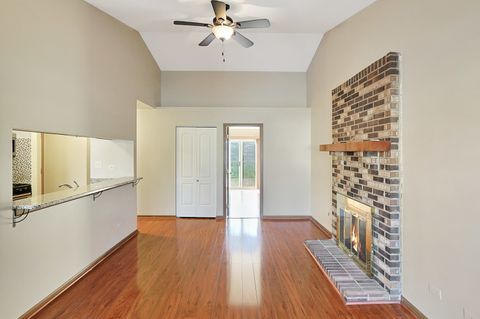 Tiny photo for 5169 Pembrook Court #5169, Gurnee, IL 60031 (MLS # 12440862)