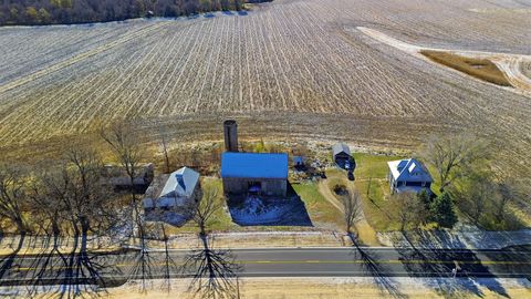 Tiny photo for 23396 Ideal Road, Chadwick, IL 61014 (MLS # 12515518)