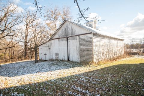 Tiny photo for 23396 Ideal Road, Chadwick, IL 61014 (MLS # 12515518)