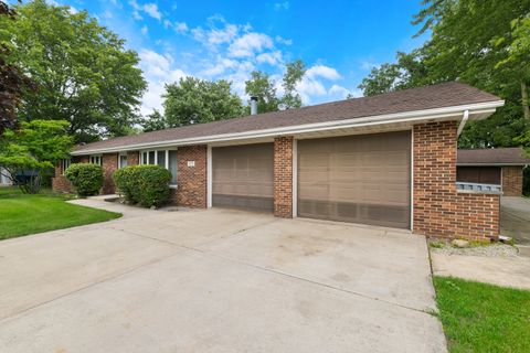 Tiny photo for 1579 Vincennes Street, Crete, IL 60417 (MLS # 12678943)
