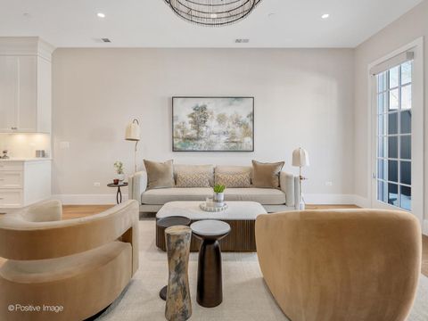 Tiny photo for 225 Burlington Avenue #TH1, Clarendon Hills, IL 60514 (MLS # 12618453)