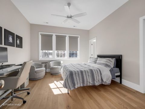 Tiny photo for 225 Burlington Avenue #TH1, Clarendon Hills, IL 60514 (MLS # 12618453)