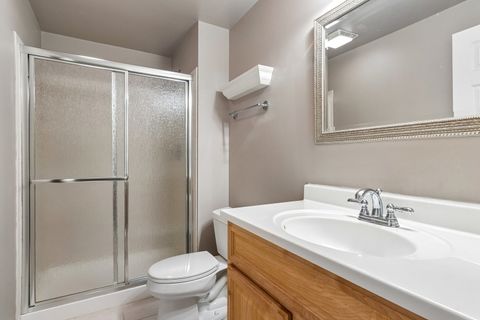 Tiny photo for 975 W Wilson Street, Palatine, IL 60067 (MLS # 12613059)