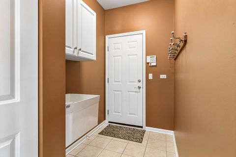 Tiny photo for 975 W Wilson Street, Palatine, IL 60067 (MLS # 12613059)