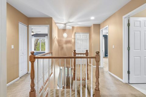 Tiny photo for 975 W Wilson Street, Palatine, IL 60067 (MLS # 12613059)