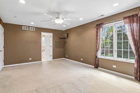 Tiny photo for 975 W Wilson Street, Palatine, IL 60067 (MLS # 12613059)
