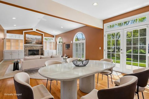 Tiny photo for 975 W Wilson Street, Palatine, IL 60067 (MLS # 12613059)