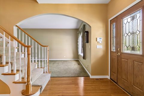 Tiny photo for 975 W Wilson Street, Palatine, IL 60067 (MLS # 12613059)
