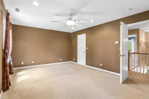 Tiny photo for 975 W Wilson Street, Palatine, IL 60067 (MLS # 12613059)