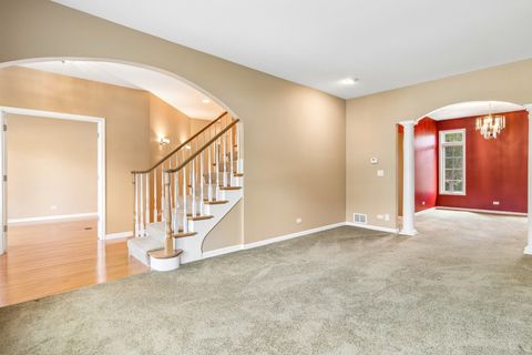 Tiny photo for 975 W Wilson Street, Palatine, IL 60067 (MLS # 12613059)