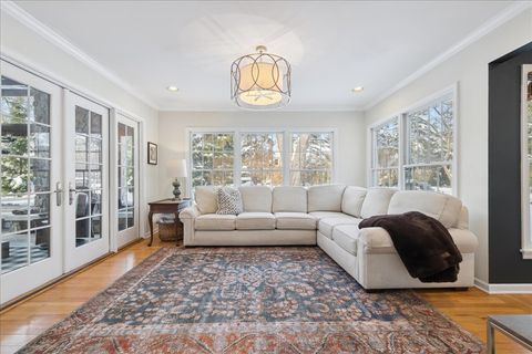 Tiny photo for 450 Tower Road, Barrington, IL 60010 (MLS # 12523958)