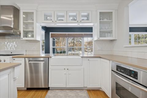 Tiny photo for 450 Tower Road, Barrington, IL 60010 (MLS # 12523958)