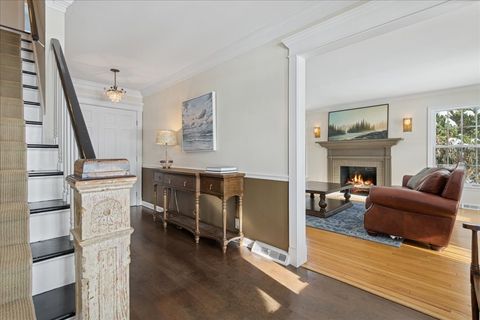 Tiny photo for 450 Tower Road, Barrington, IL 60010 (MLS # 12523958)