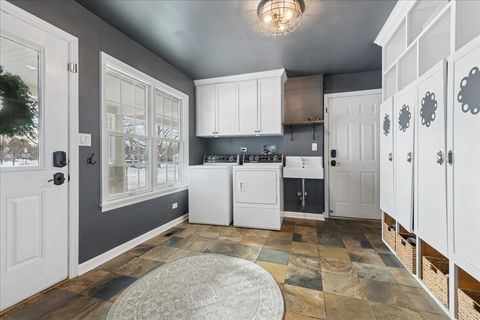 Tiny photo for 450 Tower Road, Barrington, IL 60010 (MLS # 12523958)