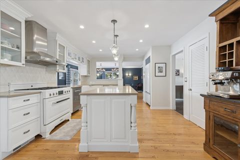 Tiny photo for 450 Tower Road, Barrington, IL 60010 (MLS # 12523958)