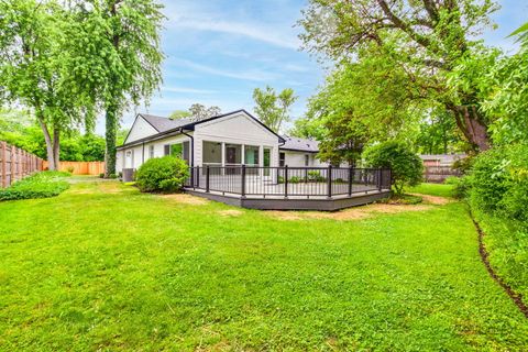 Tiny photo for 535 N Waukegan Road, Lake Forest, IL 60045 (MLS # 12658264)