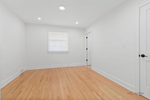 Tiny photo for 535 N Waukegan Road, Lake Forest, IL 60045 (MLS # 12658264)