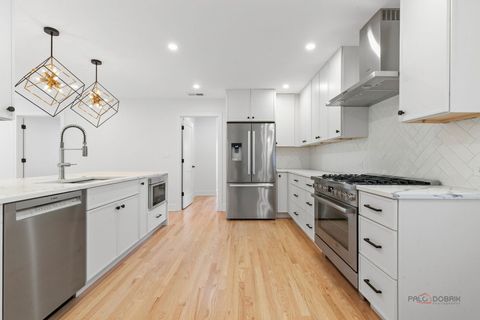 Tiny photo for 535 N Waukegan Road, Lake Forest, IL 60045 (MLS # 12658264)