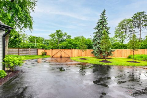 Tiny photo for 535 N Waukegan Road, Lake Forest, IL 60045 (MLS # 12658264)