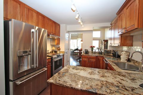 Tiny photo for 328 Indian Point #328, Lake Barrington, IL 60010 (MLS # 12592867)