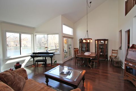 Tiny photo for 328 Indian Point #328, Lake Barrington, IL 60010 (MLS # 12592867)